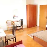 Daire In With Sea View, Balcony, Air Conditioning, Wifi Tisno