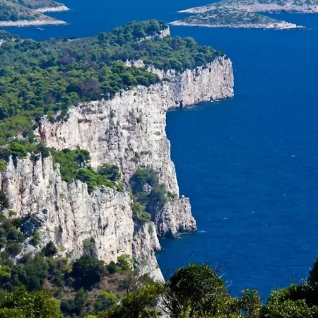 In With Sea View, Balcony, Air Conditioning, Wifi Apartman