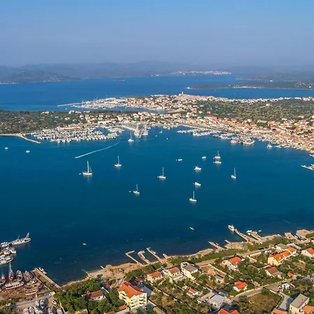 In With Sea View, Balcony, Air Conditioning, Wifi *