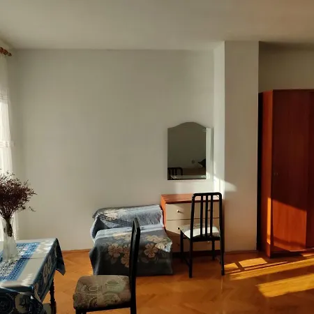 Apartman In With Sea View, Balcony, Air Conditioning, Wifi Tisno